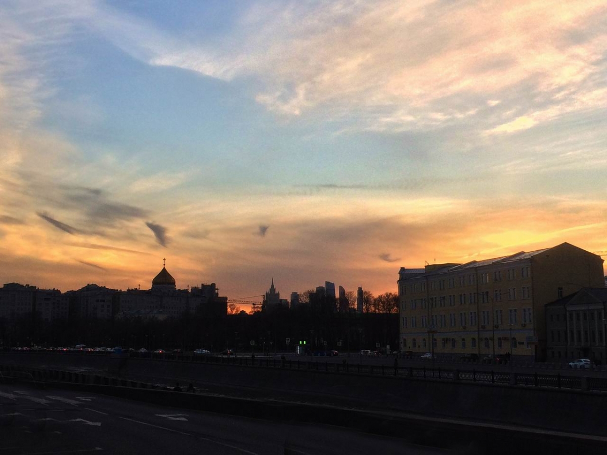 Apple iPhone 5s camera sample Selfie. Captured without flashlight at Daylight. Orientation: Landscape. ISO: 32. Exposure time: 1/533. Focus: 11/5. Original size: 1280x960. Uploaded By anonymous At 21 Apr, 2019