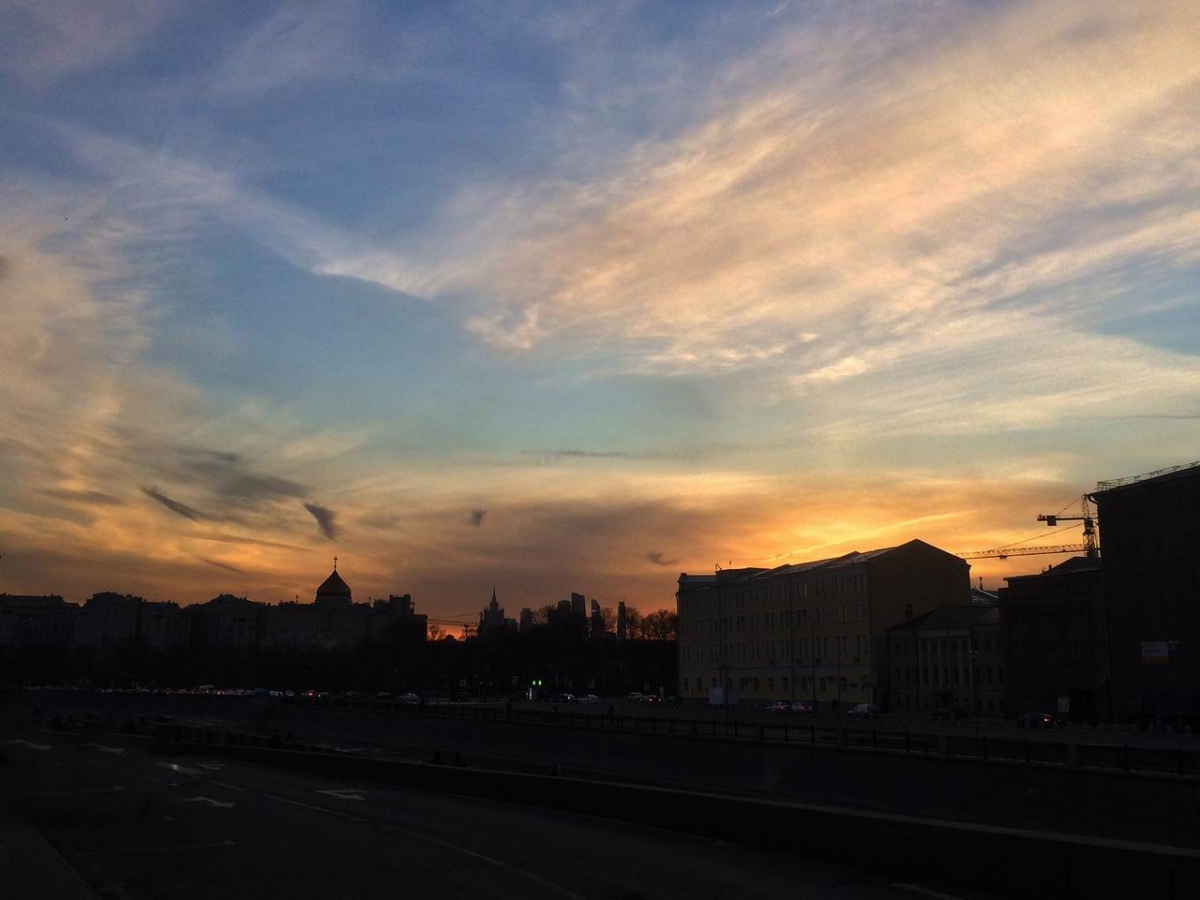 Apple iPhone 5s camera sample Selfie. Captured without flashlight at Daylight. Orientation: Landscape. ISO: 32. Exposure time: 1/720. Focus: 11/5. Original size: 1280x960. Uploaded By anonymous At 21 Apr, 2019